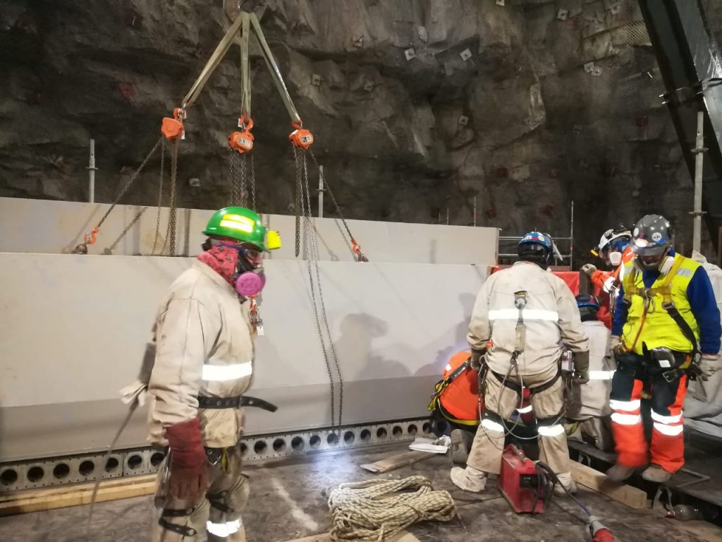 CHUTES MINEROS ASTM A36 ASTM A572 Europer